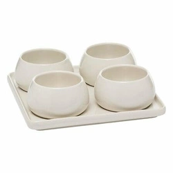 Servírovací sada na předkrmy Nora bílá z glazované keramiky na kulatém tácu 5five