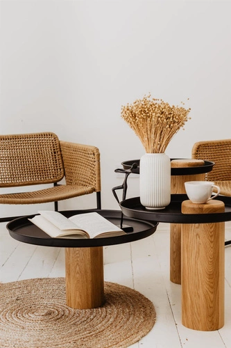 Kulatý konferenční stolek TYK NORDIFRA dubový s černou ocelovou deskou moderní do obýváku