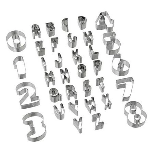 Kovové vykrajovátka na písmena a čísla 5five simply smart stříbrné na sušenky 10,2 cm