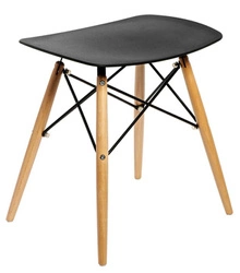 Černá moderní stolička do předsíně s dřevěnými nohami Pixel Simplet Intesi