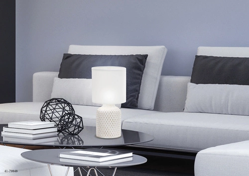 Bílá noční lampička do ložnice Iner moderní keramická se stínidlem Candellux 32 cm