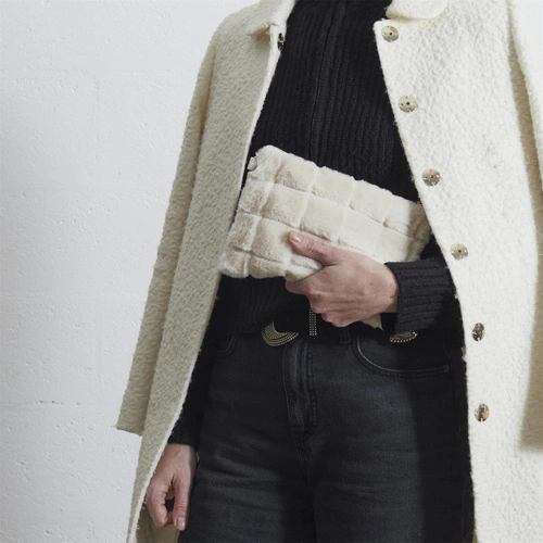 Intesi cestovní šperkovnice chlupatá krémová boho na zip