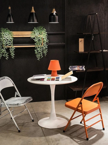 Jídelní kulatý stůl Simplet Skinny White 90 cm bílý moderní s kovovou nohou