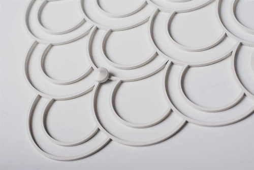 Nástěnný věšák Husk bílý moderní kovový do předsíně POLYHEDRA