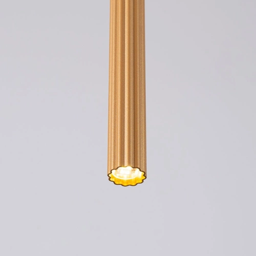 Moderní závěsné zlaté svítidlo ARCHE 1 s nastavitelnou výškou do obýváku, ložnice nebo jídelny