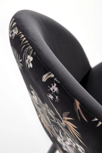 Čalouněná sametová jídelní židle Sarah černá moderní na kovových nohách Intesi