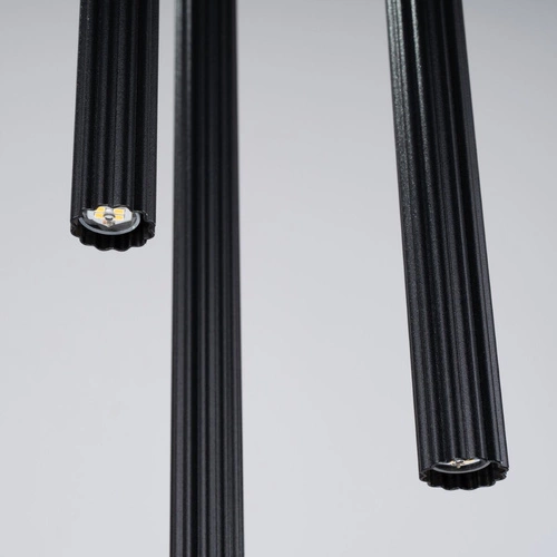 Závěsné svítidlo ARCHE 3P černé moderní nastavitelné do obýváku a nad stůl 3bodové