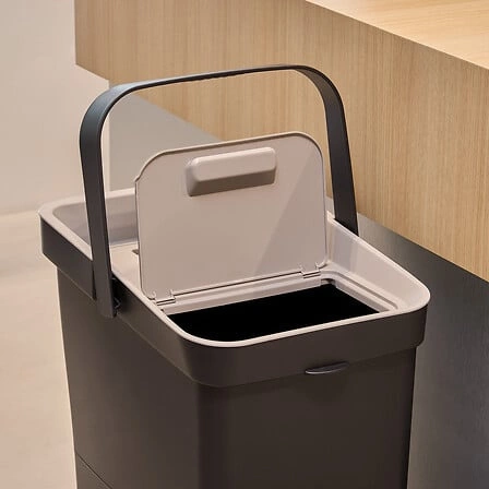 Třídicí odpadkový koš 36L Slow černý šedý plastový do kuchyně a kanceláře 5five