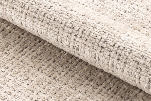 Moderní béžová třímístná pohovka Ria Actona s prošíváním do obývacího pokoje pohodlná látka