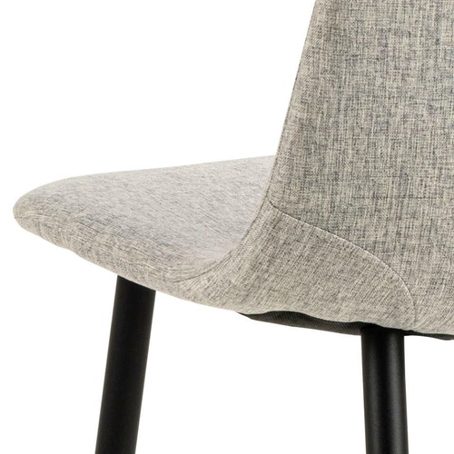 Čalouněná židle Celia šedá do jídelny a kuchyně skandinávský styl na černých nohách Actona