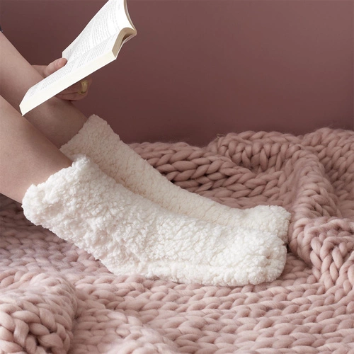 Ponožky z materiálu Sherpa bílé v Český