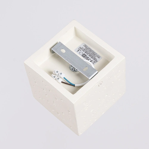 Betonové čtvercové stropní svítidlo QUAD béžové industriální do kuchyně a obýváku SOLLUX