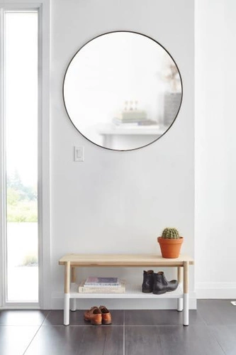 Kulaté nástěnné zrcadlo Hubba Umbra 86 cm moderní do předsíně ve stříbrném rámu