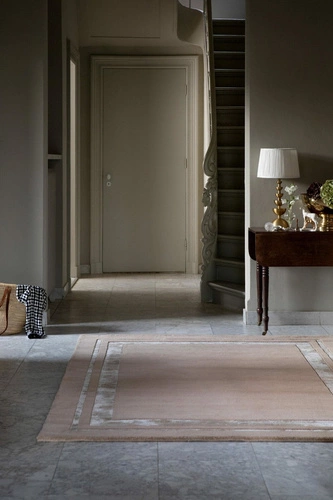 Vlněný koberec do obýváku Redbrook Hazelnut 250x350 cm moderní snadno čistitelný Laura Ashley