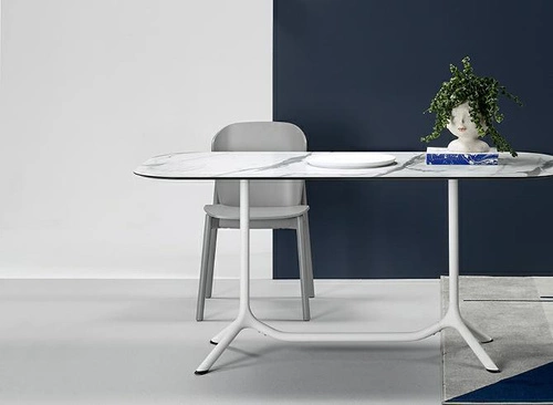 Dřevěná jídelní židle Finn SCAB Design šedá moderní stohovatelná