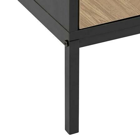 Noční stolek Chevron 40 cm se dvěma zásuvkami, přírodní dřevěný dekor, loftový styl, černohnědá elegance, Atmosphera