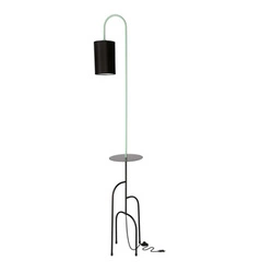 Stojací lampa Ravello černá s moderním stínidlem a policí