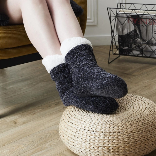 Zateplené ponožky Chenille Intesi černé, silné a měkké na doma, moderní styl 36-41