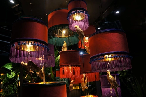 Závěsné svítidlo Lavandera N 2 fialovo-zlaté sametové s třásněmi do obýváku 20 cm Las Plumas