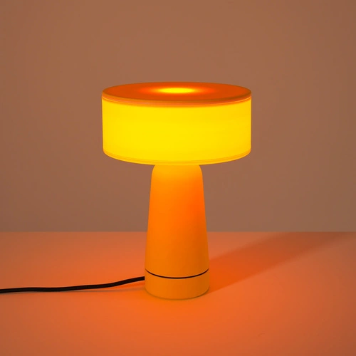 Stolní lampa AXO žlutá moderní do obývacího pokoje s kabelovým vypínačem