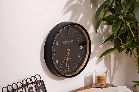 Nástěnné hodiny Sven černé 29 cm moderní tiché do obývacího pokoje