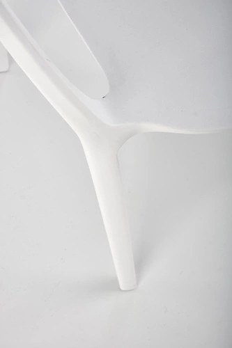 Bílá jídelní a zahradní židle Nadine z plastu, moderní, stohovatelná s područkami