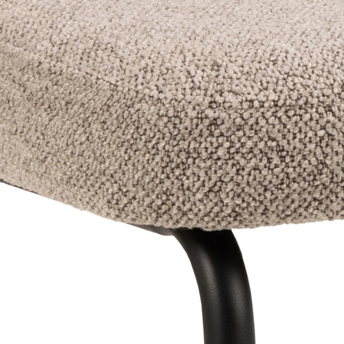 Čalouněná jídelní židle Patricia tmavě béžová moderní na černých kovových nohách