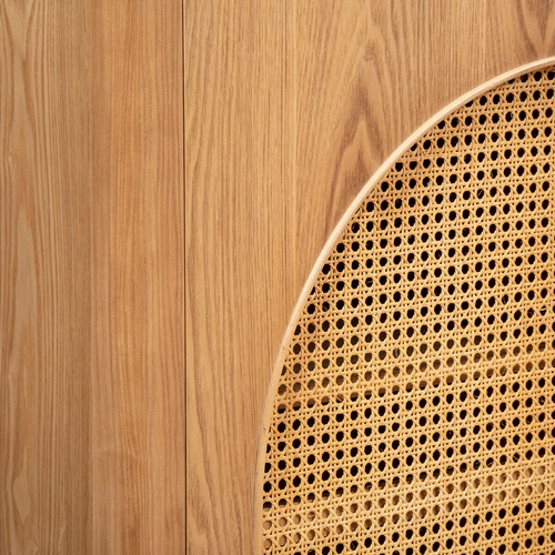 Boho ratanová šatní skříň Tiria dvoudveřová do ložnice a obýváku, hloubka 40 cm, přírodní