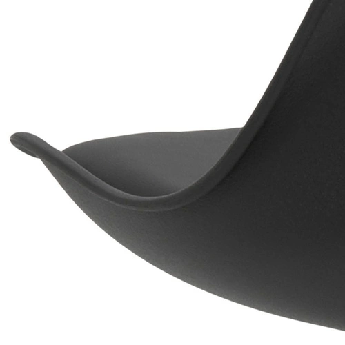 Jídelní židle Dima Actona černá z plastu a dřeva snadno čistitelná moderní