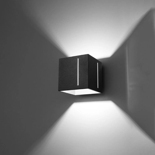 Moderní černé nástěnné svítidlo PIXAR Sollux Lighting do obýváku a ložnice hliníkové 12 cm