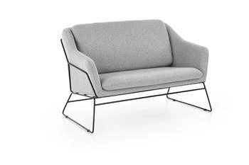 Šedá dvoumístná sametová pohovka na vysokých nohách ve skandinávském stylu do obývacího pokoje Intesi Kashira