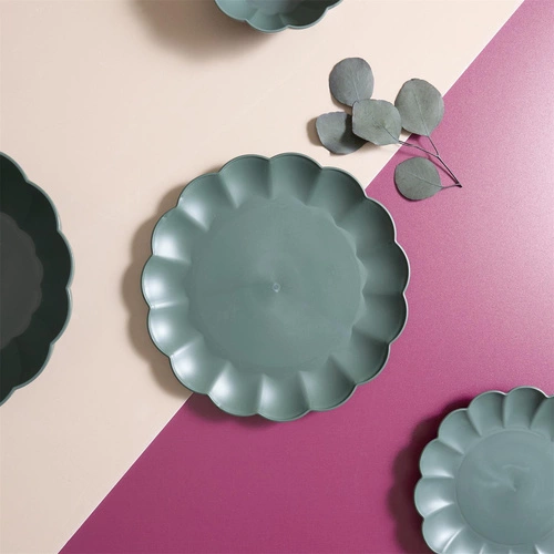 Jídelní talíř Iris 25,5 cm kulatý tmavě šedý plastový do jídelny