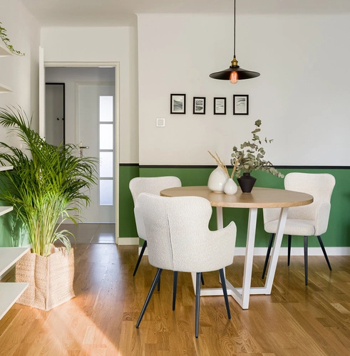 Jídelní židle Cherson Intesi čalouněná látkou teddy bear bílá s područkami moderní