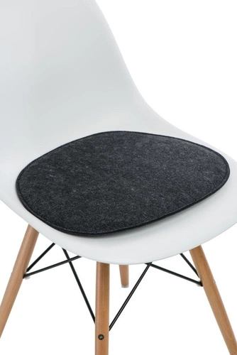 Filcový sedák na židli Intesi Side Chair tmavě šedý do jídelny 36x41