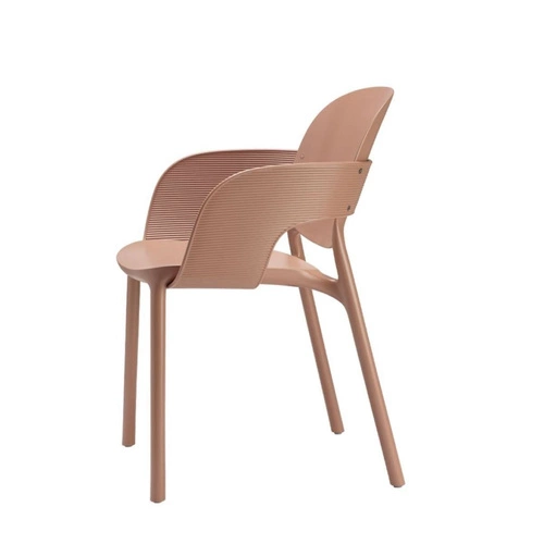 Zahradní židle s područkami Hug SCAB Design béžová stohovatelná snadné čištění