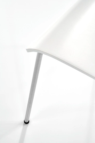 Jídelní židle Intesi Lui bílá skandinávská z překližky na chromovaných nohách
