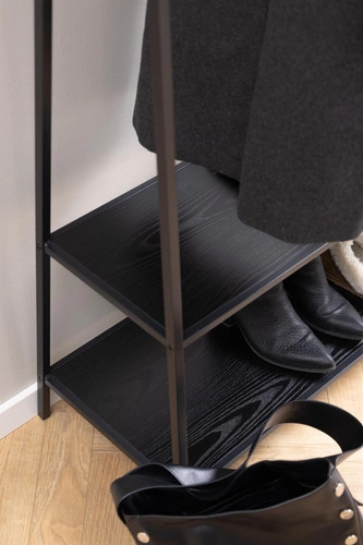 Stojanový věšák Seaford černý s policemi na boty moderní do předsíně Actona