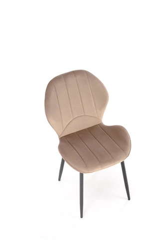 Čalouněná židle Griviza Velvet béžová do jídelny moderní sametová na černých nohách
