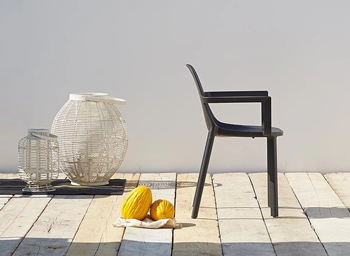 Zahradní židle s područkami PIU Arm béžová SCAB Design, moderní stohovatelný plast