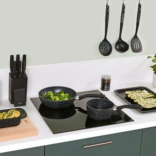 Kovaná hliníková pánev s poklicí 28 cm černá