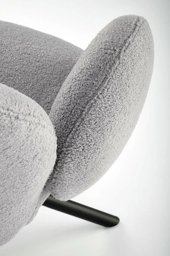 Otočená čalouněná židle Paulett Intesi s područkami šedá do obýváku a jídelny