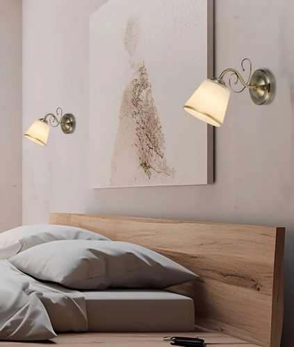 Nástěnné svítidlo Losanna moderní bílé skleněné s lemem do obýváku a ložnice CANDELLUX