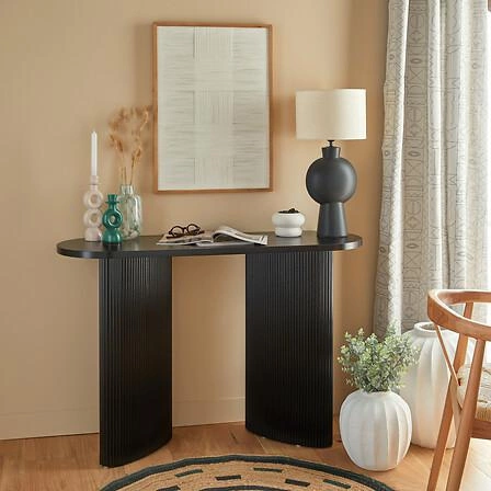 Konzola Olova černá