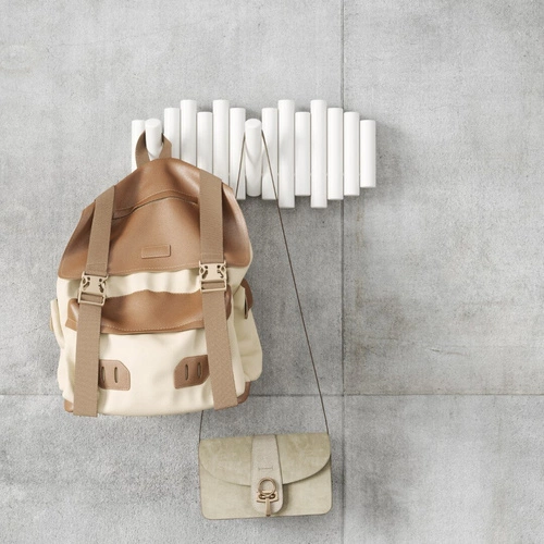 Nástěnný věšák do předsíně Umbra Picket bílý dřevěný skládací moderní 5 háčků