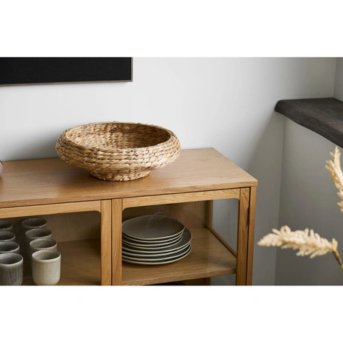 Okrúhlý dekorativní podnos Frellesvig boho z vodního hyacintu Ø38 do obývacího pokoje