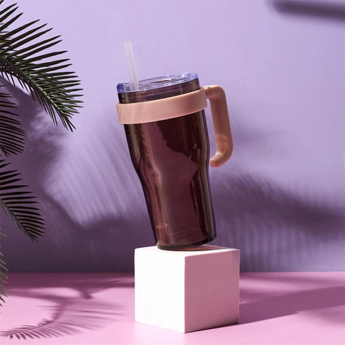 Termo hrnek Intesi Mini Miami 600 ml hnědý moderní s víčkem na kávu