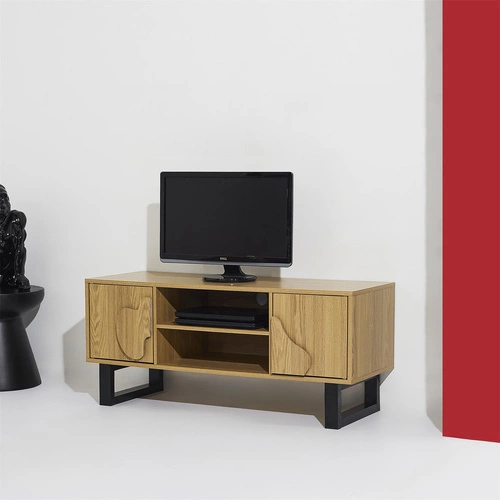 Televizní stolek Calypso 110 cm boho s policemi a zdobenými dvířky do obýváku Intesi