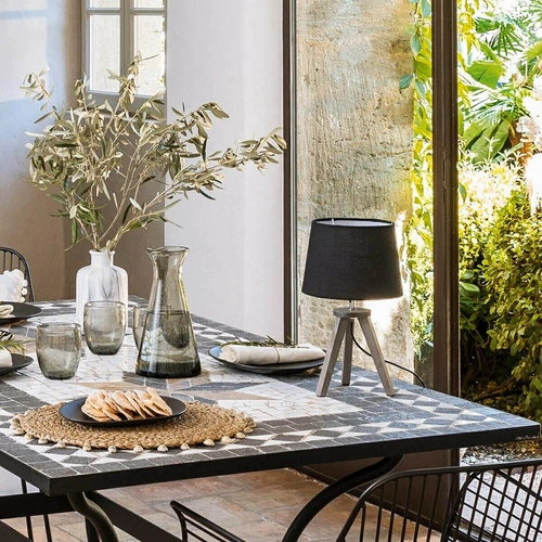 Noční lampička do ložnice Atmosphera Mini šedá s retro dřevěnou základnou na stolek 30,5 cm