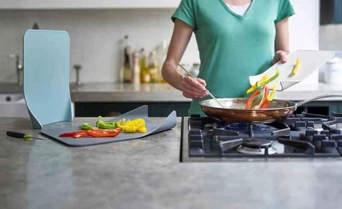 Joseph Joseph Nest Chop moderní sada 3 plastových krájecích prkének do kuchyně