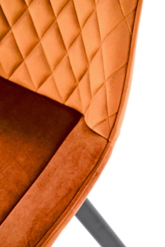 Otočná jídelní židle Veroniq Intesi sametová čalouněná skořicová moderní